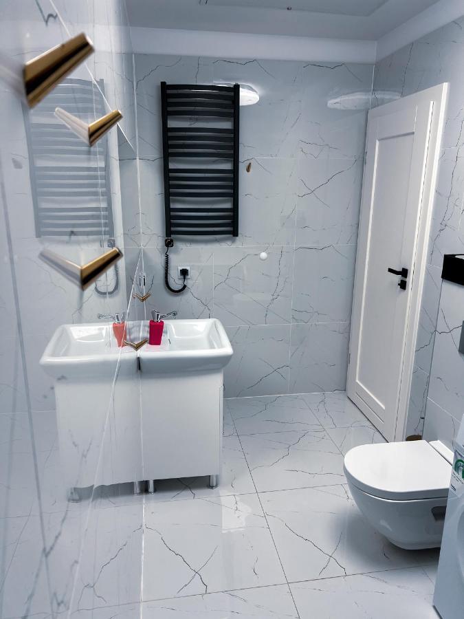 Mojemiedzyzdroje Lu 7A - Luksusowy Apartament 100 Metrow Od Morza Ngoại thất bức ảnh